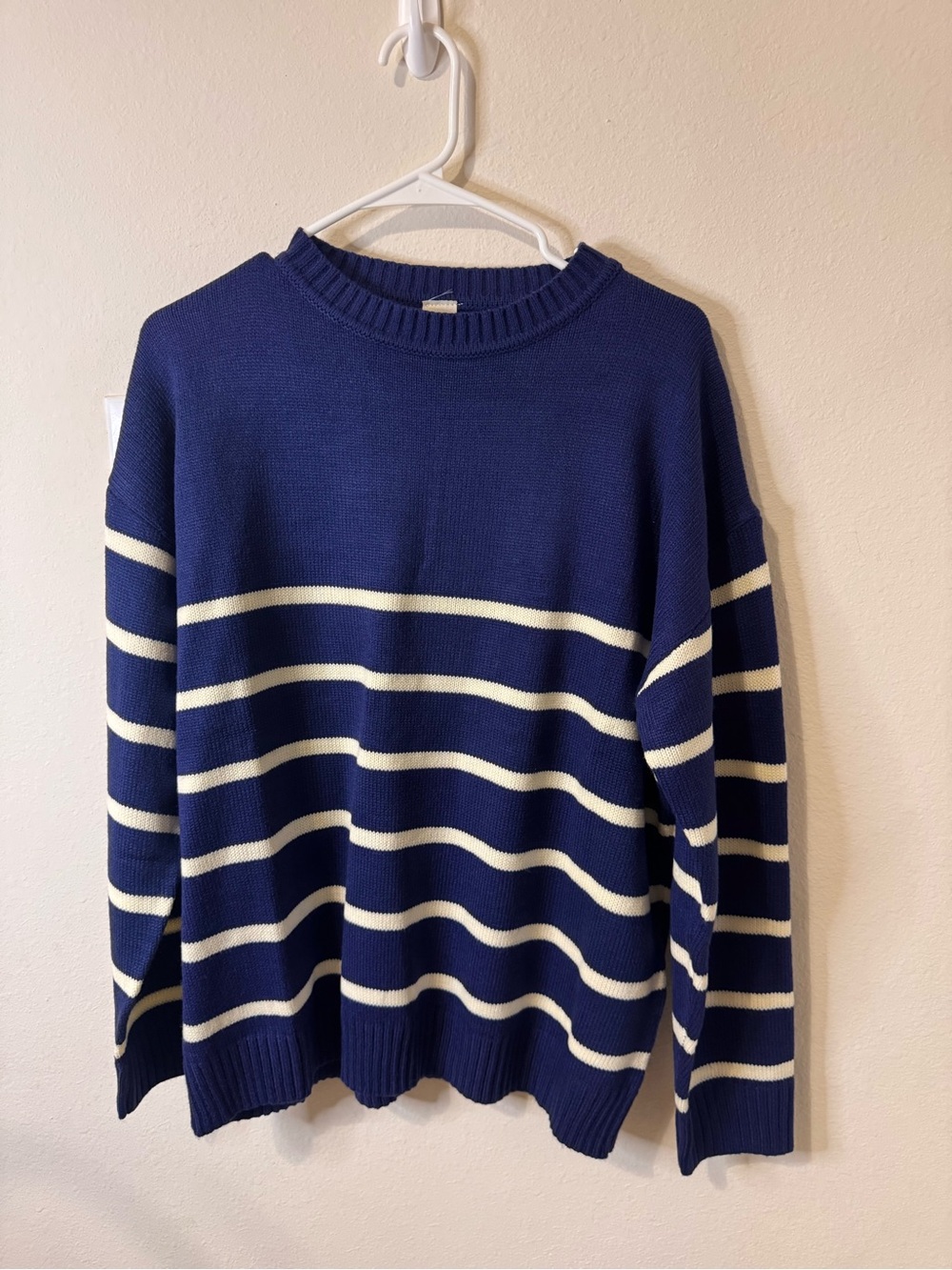 Women’s Navy Blue Striped Crewneck Sweater Never Worn